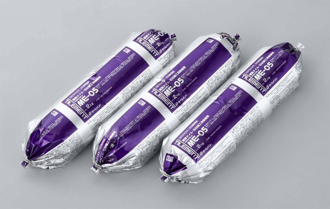 ME-05 18kg（2kg×9本/ケース） 壁面タイル・石材施工用接着剤 タイルメント